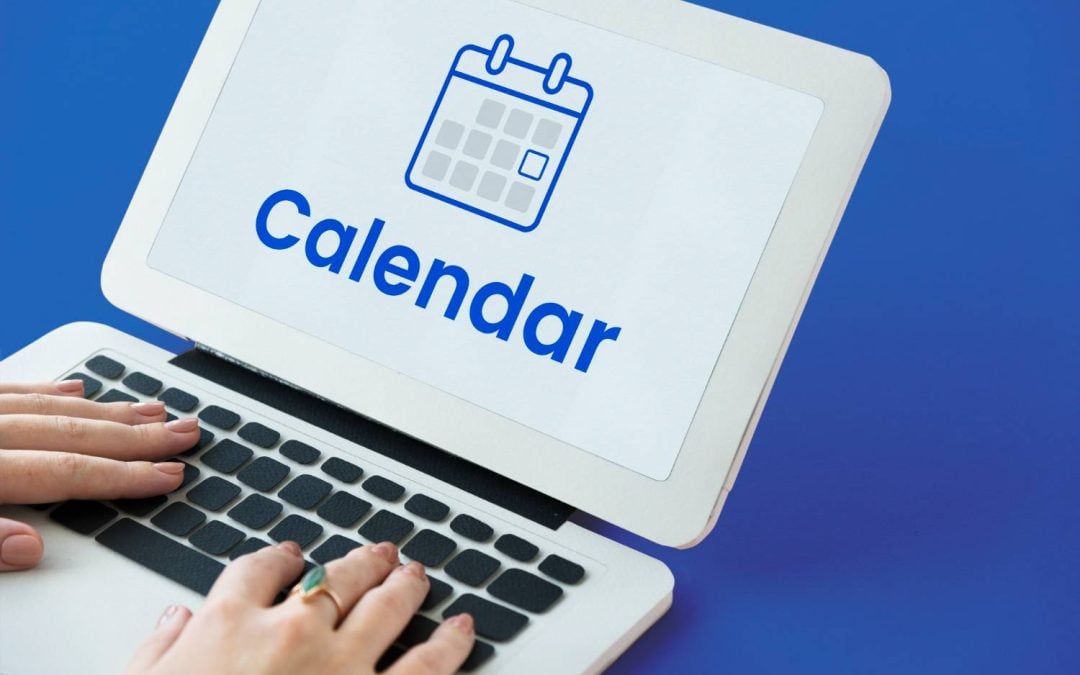 28 Best Outlook Calendar Tips & Tricks to Use in 2023!